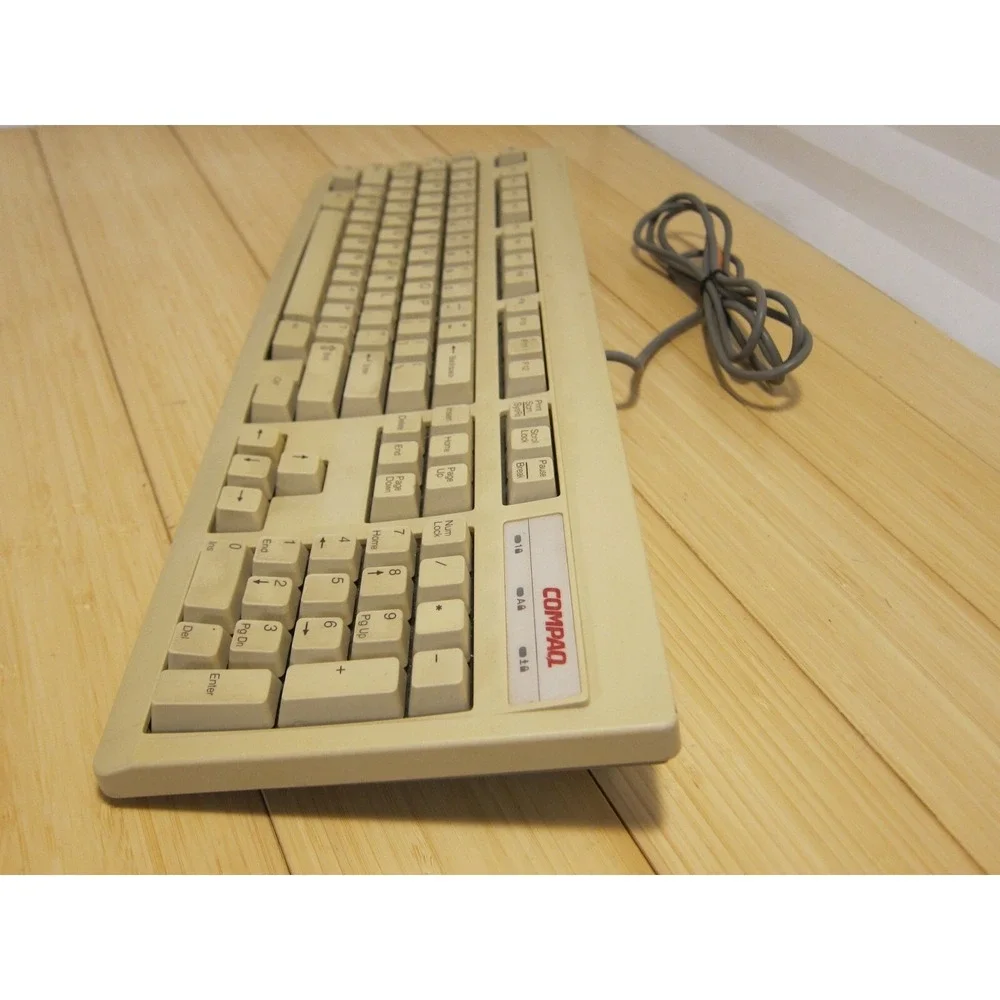 Vintage‎ Beige Compaq RT101 Standard PS2 Vintage Keyboard - Tested, Working